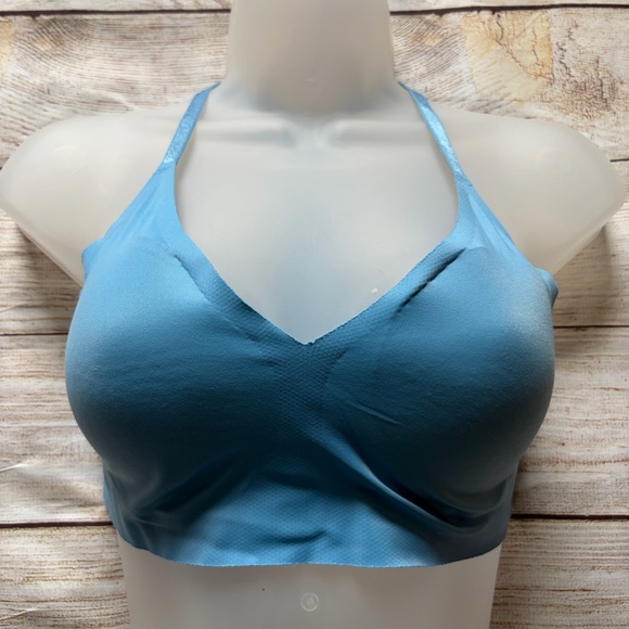 Victoria’s Secret Seamless Naked Smooth Laser Cut Bralette Bundle Women’s Small - Picture 4 of 8